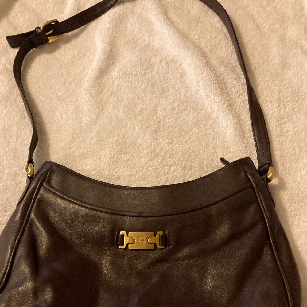 Etienne Aigner brown leather purse/crossbody